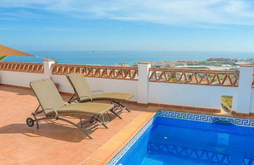 Villa privada con increíbles vistas al mar - Photo 45