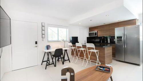 GroveO6 10 minutes from the Beach - Foto 5