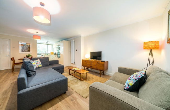 NEW Cosy 1BD Flat Close to Kew Gardens Richmond - Foto 1