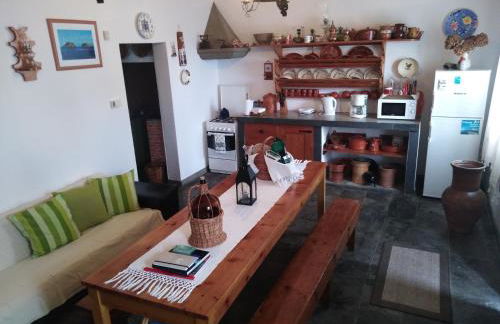 Adega Ilhéu - Photo 7