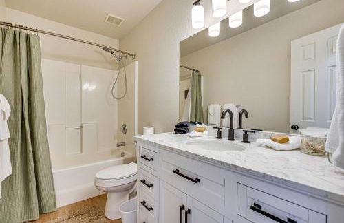 Family Home with Fenced Yard in Pueblo 5 Mi to Dtwn - Foto 18