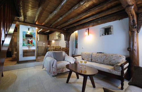 Matzanas House - Photo 2