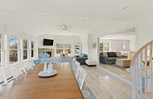 Breathtaking Cape Cod Beachhouse with Private Beach Access Near Sandwich, Massachusetts - Foto 39