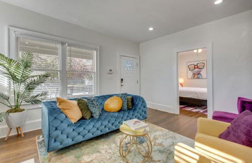 Easy MARTA Access! Modern ATL Home with Deck - Foto 5