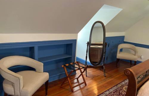 Vaux Hall Manor - 5BR Historic Farmhouse on Bay - Foto 32