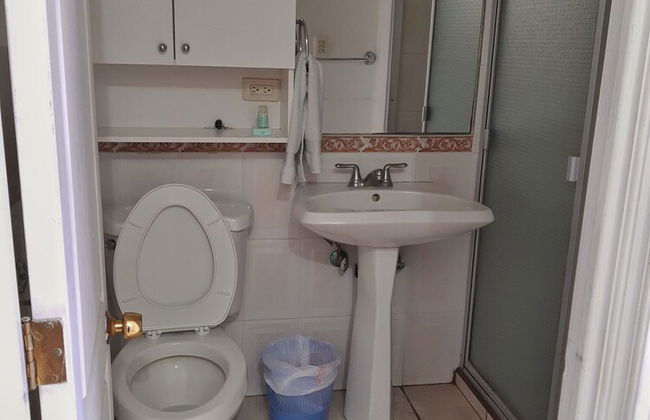 Suites & Apartments San Benito Flats - Photo 27