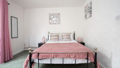 Hurley House - Photo 2