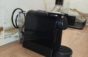 Rafina's PARADISE VIEW!!Walking access to the Port!!! Amazing Seaview!!!Steps from the Beach, 2 min walk!!WIFI 300Mbps! The Lux Seaside Retreat! - Foto 34