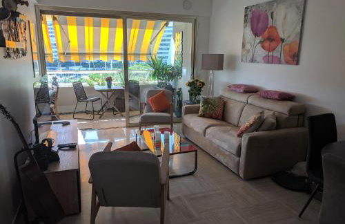 French Riviera Condo 4 Rent in Marina Baie des Anges - Foto 2