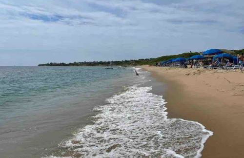 Perfect location! Minutes to beaches! Beach pass! - Foto 36