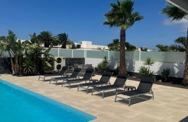 Villa Ashdene - luxury modern villa with large heated pool wifi uk tv bar & BBQ - Foto 18