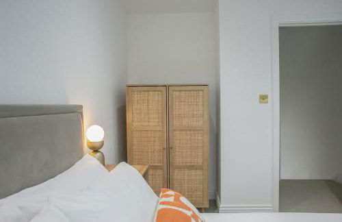 Chic Brighton Garden Apartment - Sleeps 6! - Foto 22
