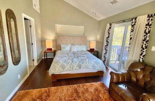 Modern 6 bedroom retreat, stunning lake views, close to village! - Foto 20