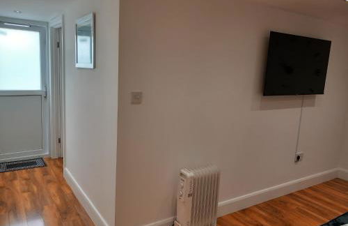 Heronsgate GH013 - Photo 3