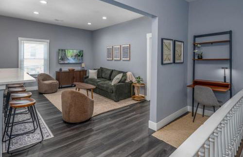 Walnut Hills, 5min to UC, Sleeps 7ppl, Lux Beds, Smart TVs - Foto 34