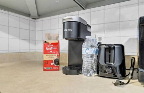 Cozy Duplex Near BUF International Airport - Foto 10