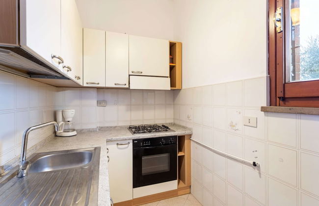 Apartment in Tuoro sul Trasimeno With Pool - Foto 10