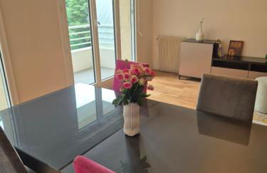 Beautiful apartment, beautiful view, quiet, 6min walk from metro1 and 20min from LOUVRE - Foto 10