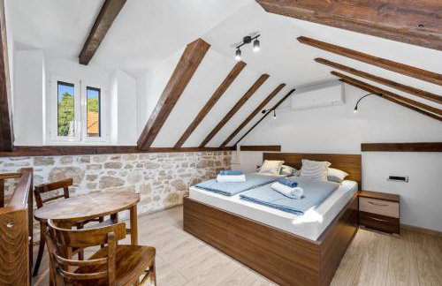 House AnaDora with pool - Zlarin - Photo 3