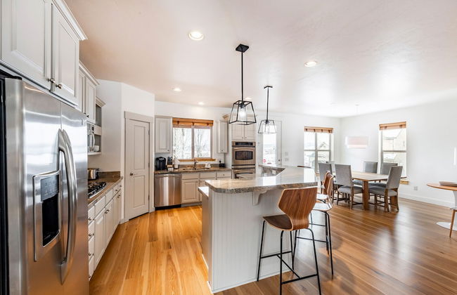 Bear Hollow Village by All Seasons Resort Lodging - Foto 43