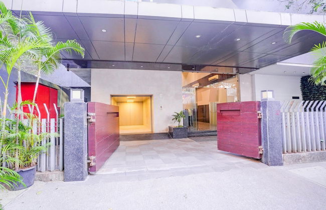 Luxurious Stays at Times Square Le Western Mumbai - Foto 9