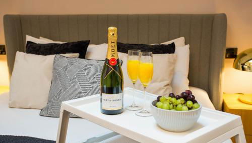 Spacious 3-Bed Retreat - Modern & Super Central - Foto 4