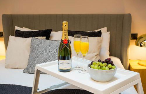 Spacious 3-Bed Retreat - Modern & Super Central - Foto 4