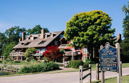 Suttons Bay Waterfront - Foto 44