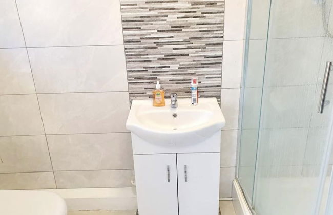 1-bed Suite - Sleeps 3 - Parking - Near Bluewater - Foto 7