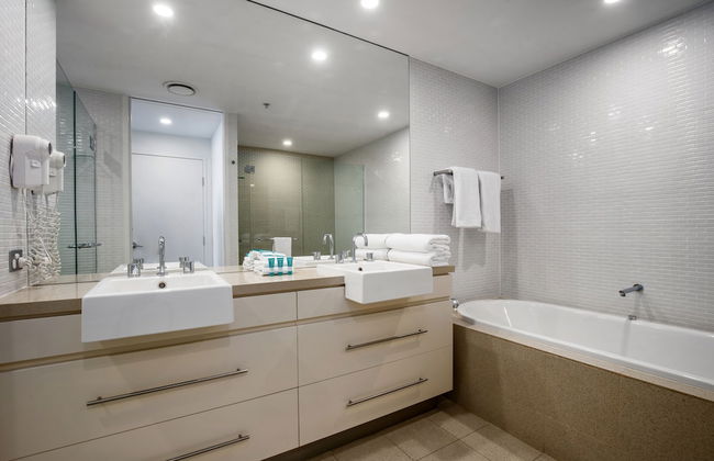 The Wave Resort - Photo 52