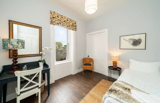 The Gate Lodge - Modern and Period Combined - Foto 6