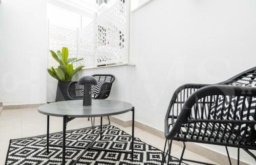 Modern apartment with patio & parking REMS - Foto 2