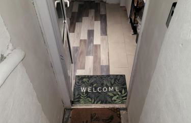 Hidden Treasure-Netflix and Wi-Fi-Basement flat - Foto 53