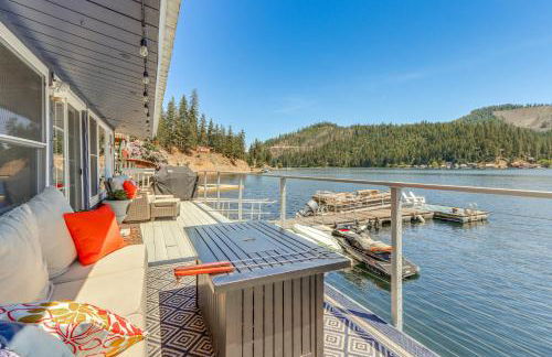 Private Hot Tub Deer Lake Home with Dock Access! - Foto 25