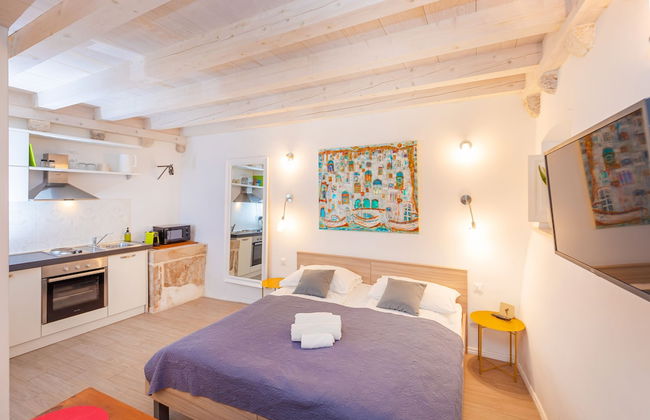 Rafael rooms and apartments by DuHomes - Photo 10