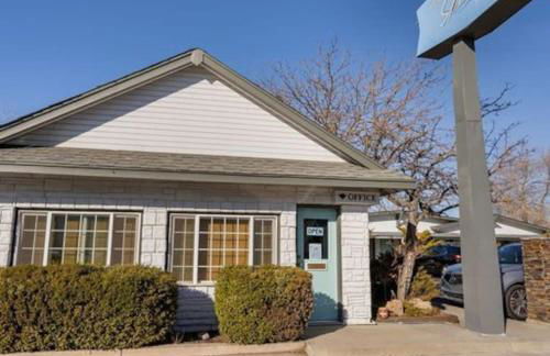 Charming Retro Property #3! - Foto 8