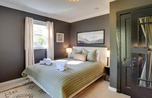 Mid-Century Modern Fayetteville Home Close to Town - Foto 19