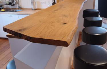 Schlossblick Apartment für 4 mit Küche Kamin Netflix Parken und Hofladen - Foto 12