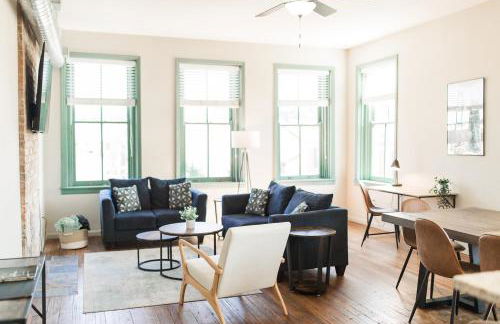 The Penthouse- Heart of OTR w/Rooftop Terrace - Foto 11