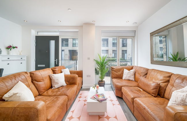 Madika Homes Stunning 2-bed Apartment in Colindale - Foto 1