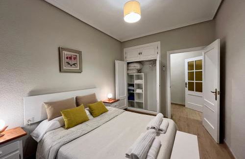 Apartamento Castilla 30 - Parking Publico Gratuito - Foto 5