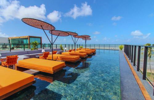 Viva hospedagens - Flat 009 beira mar com Varanda e piscina aquecida - Photo 8