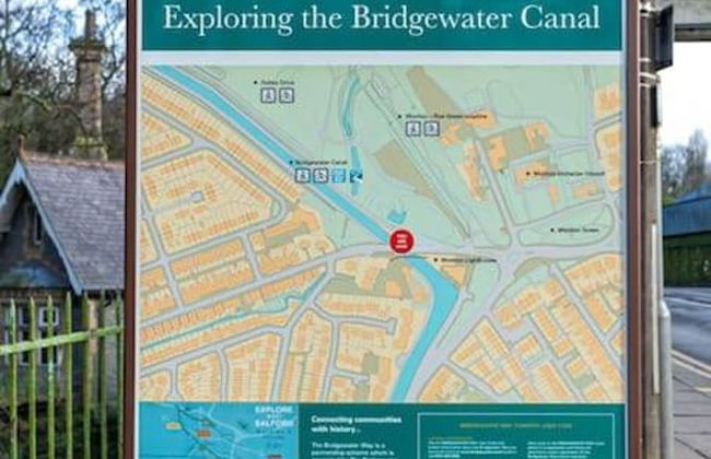 Spacious Cosy 2 Bedroom House by Bridgewater Canal - Foto 21