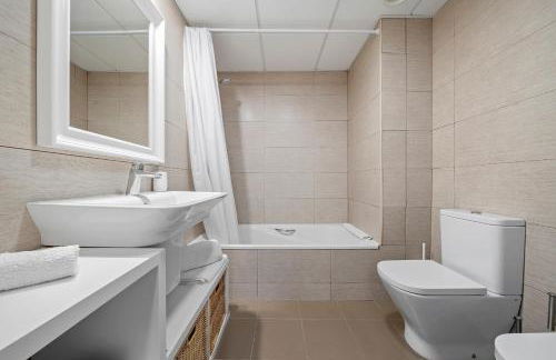 Hauzify I Apartaments Roques Daurades - Foto 35