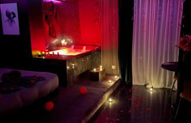 One Night Love Room Unique - Photo 20