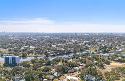 2 King Suites - Hot Tub - Large Patio - Sleeps 12 - Foto 78