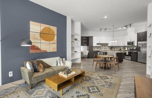 Modern 2BR CozySuites on Town Lake waterfront 03 - Foto 1