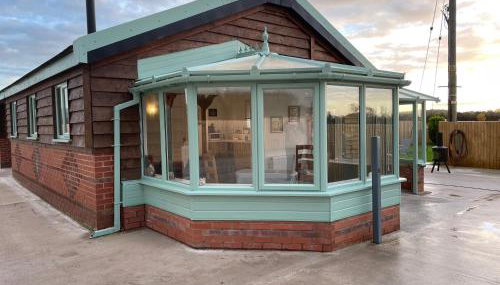 Rose barn hot tub holidays in the Cotswolds - Foto 3