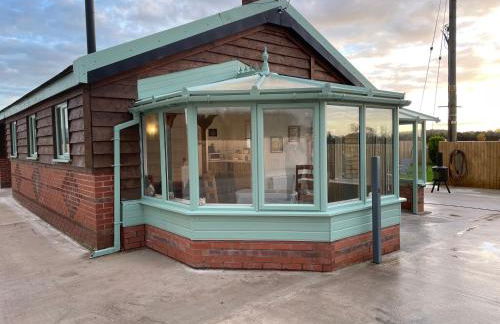 Rose barn hot tub holidays in the Cotswolds - Foto 3