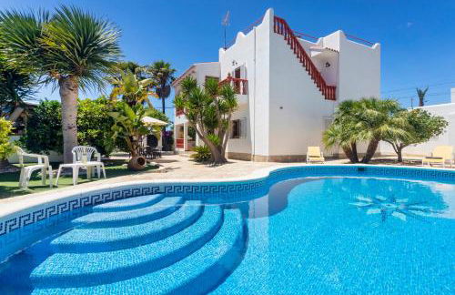 Villa in Playa D´en Bossa sleeps 9 - Foto 14